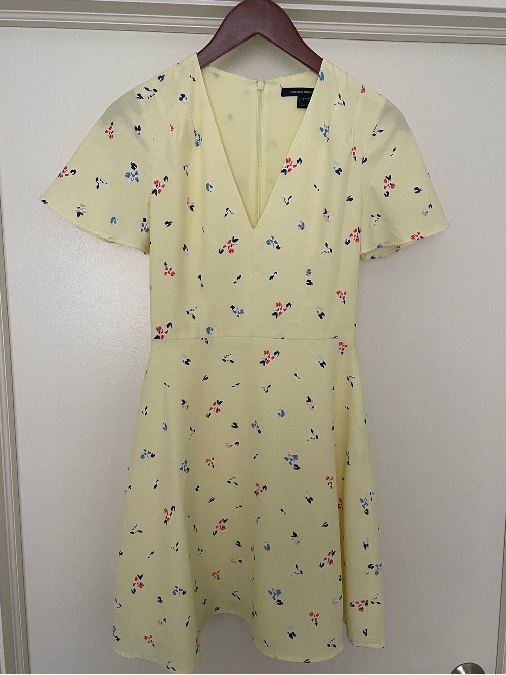 French Connection Frida Armoise Butter Yellow Floral V-Neck Mini Dress